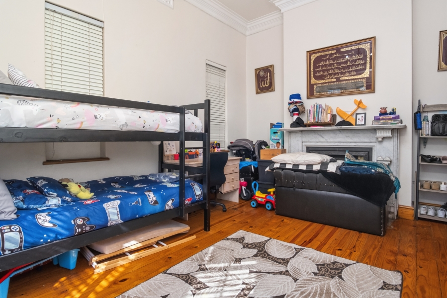 8 Bedroom Property for Sale in Walmer Estate Western Cape
